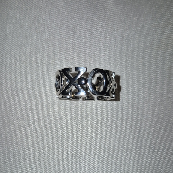 Jewelry - Silver XO Ring